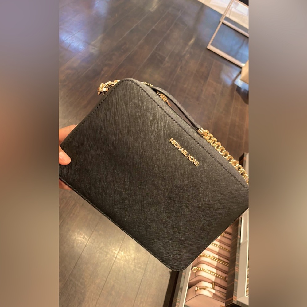 Michael Kors Plain Black East West Crossbody BRAND NEW. With wrapping.